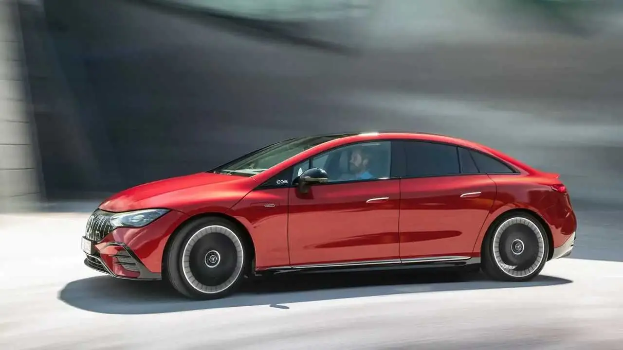 mercedes-eqe-43