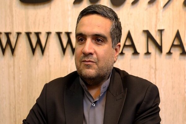 اسحاقی: بیمه‌شدگان نباید قربانی تورم سلامت شوند