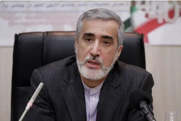 پیرصالحی: تولید دارو و تجهیزات بدون صادرات منجر به رکود می شود