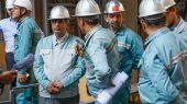 تأکید مدیرعامل فولاد مبارکه بر اهمیت بازسازی و بهبود فرآیندهای تولید در شرایط سخت