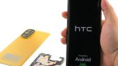 یک کالبدشکافی جنجالی / گوشی ترامپ همان HTC U24 پرو است یک کالبدشکافی جنجالی / گوشی ترامپ همان HTC U24 پرو است