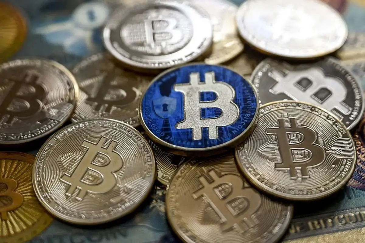 تغییرات قیمتی ۱۰ ارز دیجیتالی بزرگ/ بیتکوین در ۶۵ هزار دلار مقاومت کرد؟ تغییرات قیمتی ۱۰ ارز دیجیتالی بزرگ/ بیتکوین در ۶۵ هزار دلار مقاومت کرد؟